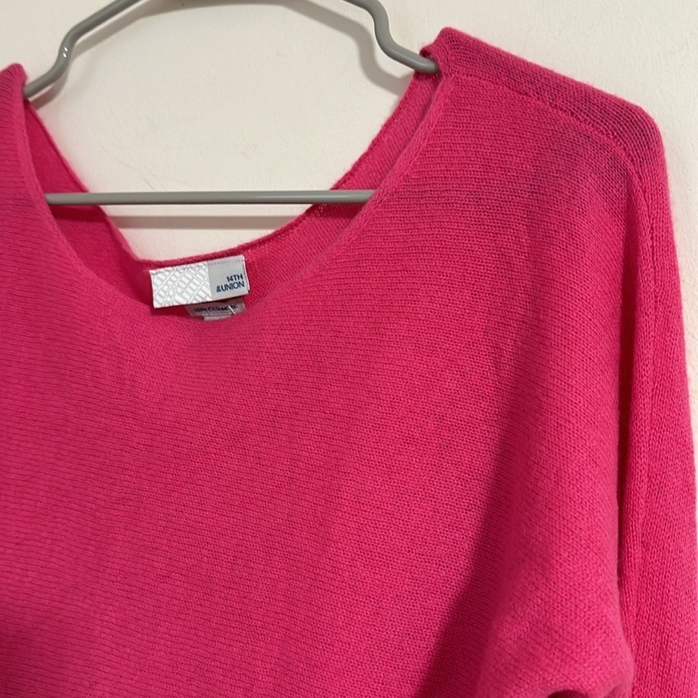 14th and Union 100% cashmere Barbie fuchsia pink sweater boyfriend style - Picture 2 of 4
